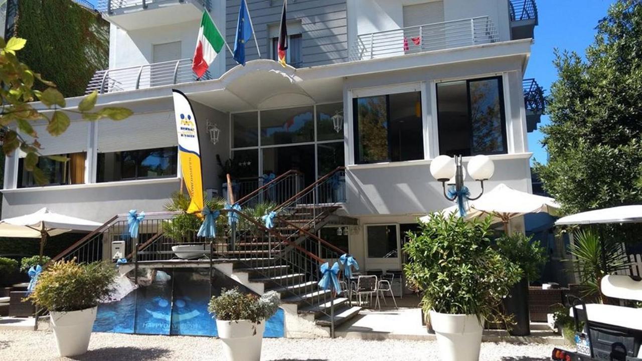 Hotel New Castle 체제나티코 외부 사진